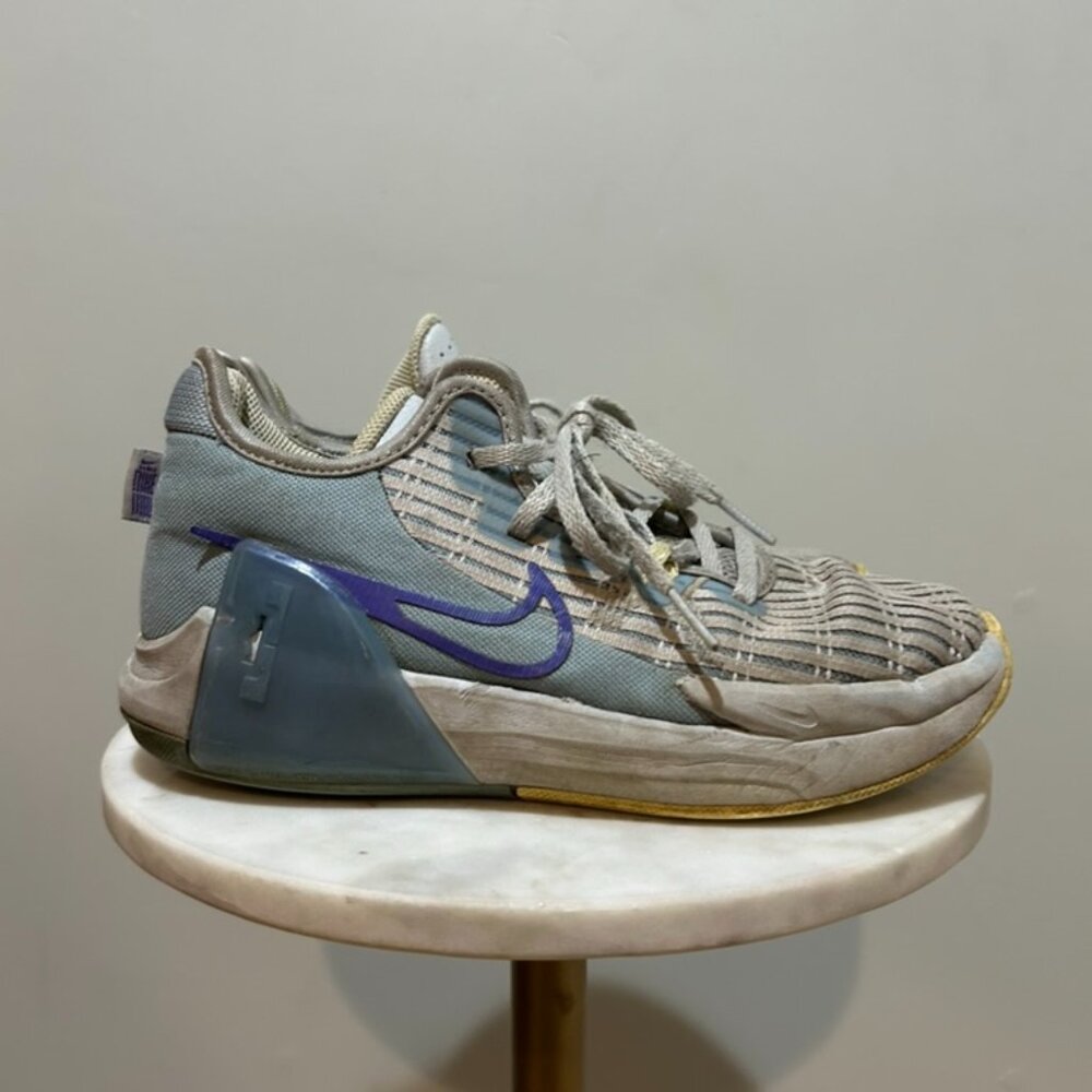 Kids Nike LeBron Basketball Sneakers